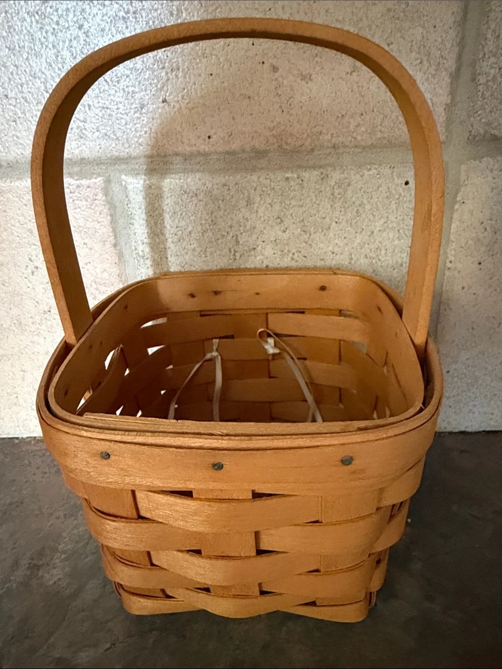 Longaberger Honey Brown Handwoven Square Basket circa 1998🫶